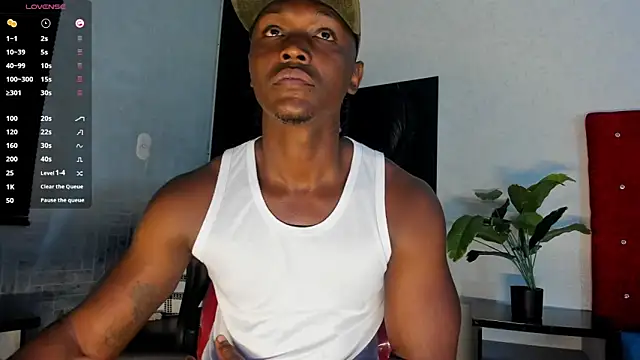 DannSmmith online show from April 15, 5:14 am