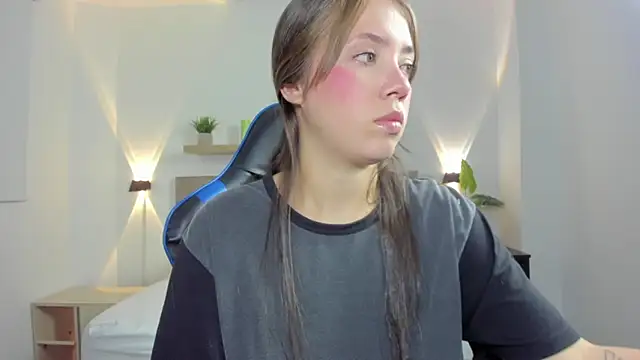 nataly rodri online show from February 14, 1:46 am