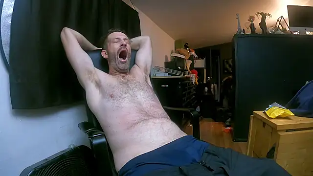 Snapshot of leanjamesdean chatting on September 27, 4:17 am leanjamesdean online show from September 27, 4:17 am