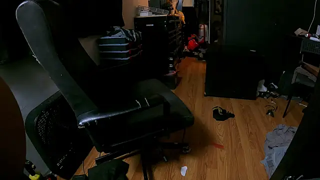 Snapshot of leanjamesdean chatting on October 1, 9:15 am leanjamesdean online show from October 1, 9:15 am