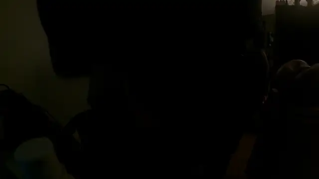 Snapshot of leanjamesdean chatting on October 13, 3:17 am leanjamesdean online show from October 13, 3:17 am