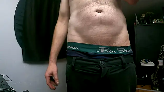 Snapshot of leanjamesdean chatting on October 18, 6:16 am leanjamesdean online show from October 18, 6:16 am