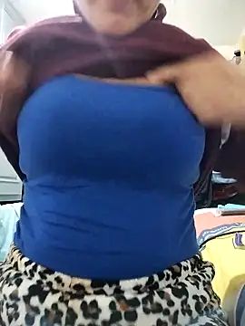 lolo890 online show from March 7, 7:00 pm