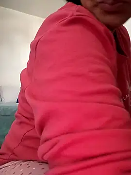 lolo890 online show from April 22, 1:45 pm