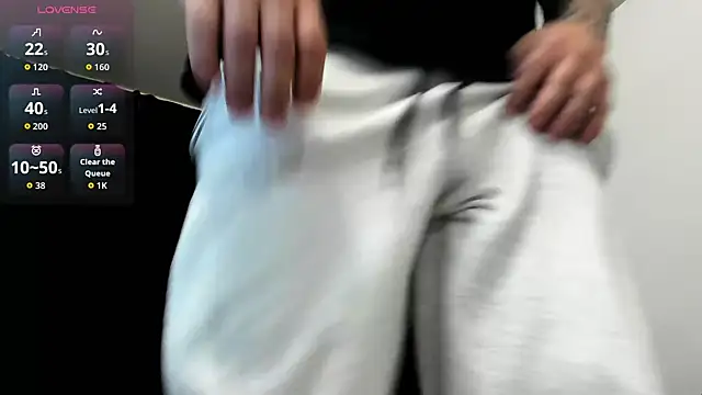 musclemonster31 online show from December 5, 9:18 am