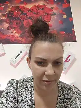 LEAsquirt91 online show from July 15, 11:48 am