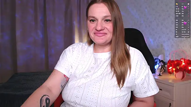 EndlessLustX online show from May 4, 2:35 pm