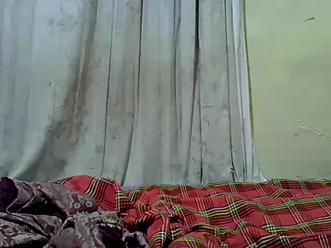 KENYANHONEY01 online show from February 16, 10:55 am