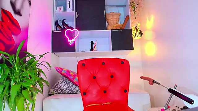 SQUIRT4UMEGAN online show from December 22, 1:22 pm