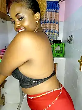 TerryAssqueen254 online show from January 8, 6:20 pm