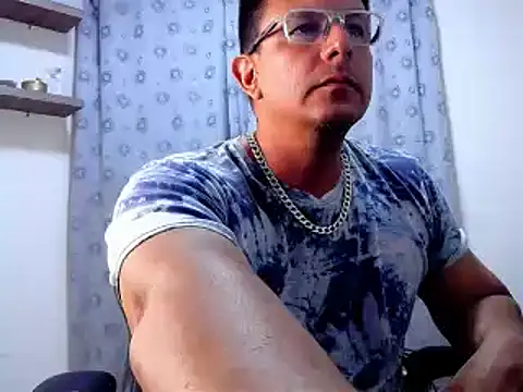 pedropicapi online show from February 17, 2:42 am