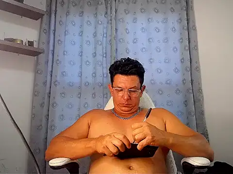 pedropicapi online show from November 2, 9:17 pm