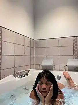 Emily restrepo online show from January 3, 12:43 am