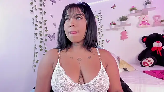 Emily restrepo online show from January 11, 4:16 am