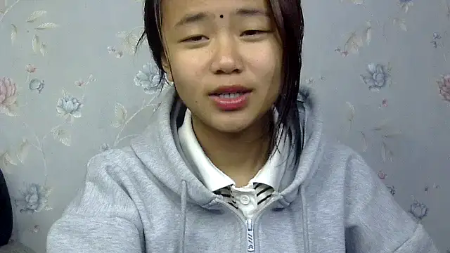 Snapshot of cute_sapna chatting on December 15, 12:28 pm cute sapna online show from December 15, 12:28 pm