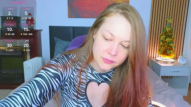 CutieGinger online show from December 21, 3:30 pm