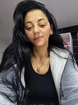 Snapshot of bruneta_sexy23 chatting on February 5, 4:06 am bruneta sexy23 online show from February 5, 4:06 am