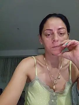 Snapshot of bruneta_sexy23 chatting on July 9, 3:43 am bruneta sexy23 online show from July 9, 3:43 am