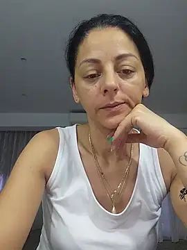 Snapshot of bruneta_sexy23 chatting on July 17, 4:52 am bruneta sexy23 online show from July 17, 4:52 am