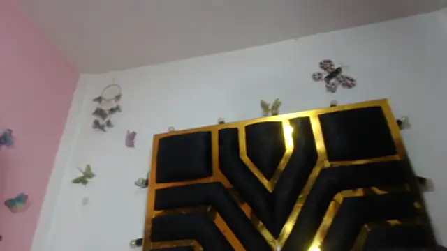 Helennahot online show from January 14, 6:46 pm