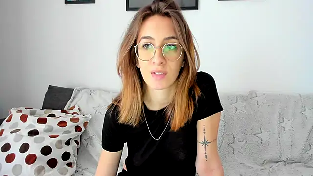 DesireMore90 online show from February 26, 11:52 am