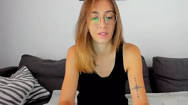 DesireMore90 online show from September 23, 7:11 am