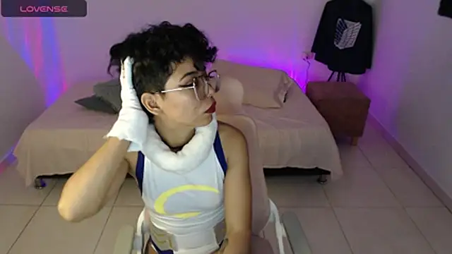 Putaku San online show from April 25, 9:45 am