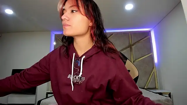 nahia low online show from February 27, 3:36 am