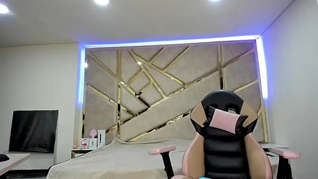 nahia low online show from March 4, 3:22 am