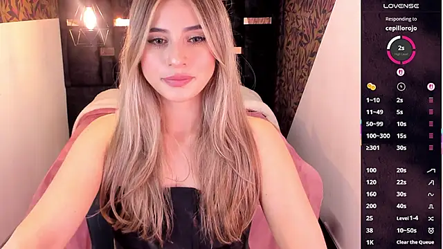 KiaraCarter online show from December 5, 2:58 pm