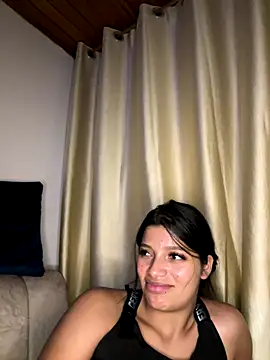 Snapshot of AgathaGeorgiou chatting on September 12, 11:04 pm AgathaGeorgiou online show from September 12, 11:04 pm