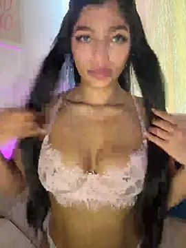 Snapshot of AgathaGeorgiou chatting on May 15, 5:20 pm AgathaGeorgiou online show from May 15, 5:20 pm