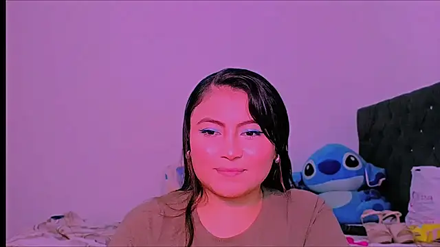 Snapshot of KathieBurning chatting on December 14, 7:03 pm KathieBurning online show from December 14, 7:03 pm