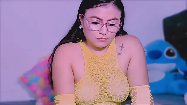 Snapshot of KathieBurning chatting on February 19, 3:38 pm KathieBurning online show from February 19, 3:38 pm