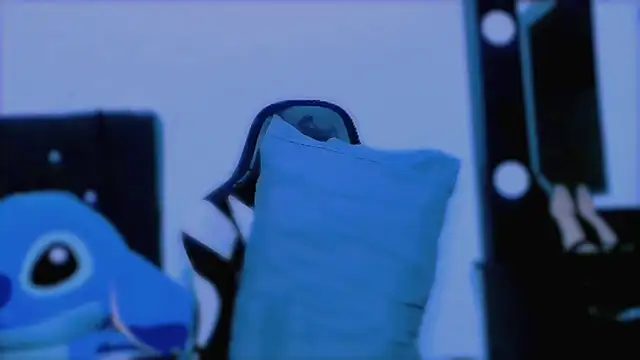 Snapshot of KathieBurning chatting on September 29, 6:24 pm KathieBurning online show from September 29, 6:24 pm