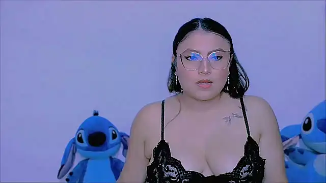 Snapshot of KathieBurning chatting on October 26, 7:42 pm KathieBurning online show from October 26, 7:42 pm