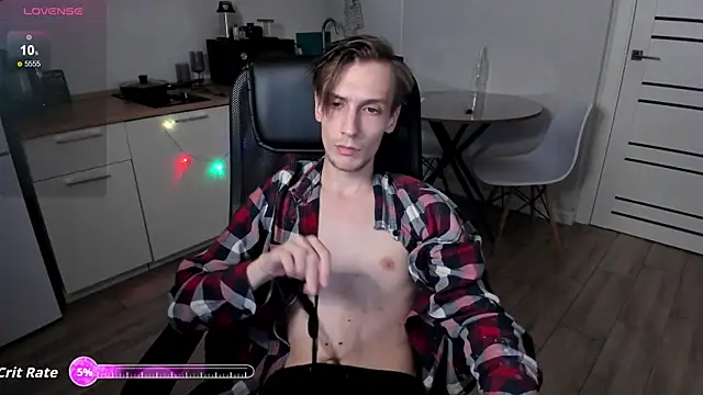 Snapshot of Rick_Reed chatting on November 6, 2:23 am Rick Reed online show from November 6, 2:23 am