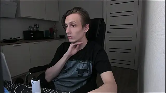 Rick Reed online show from April 26, 2:09 am