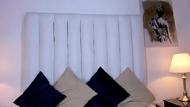 Violet queen20 online show from November 16, 12:00 pm