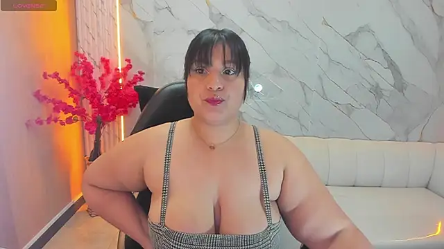 SALMA G online show from September 13, 1:22 pm