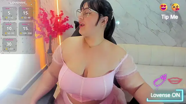 SALMA G online show from September 20, 1:56 pm