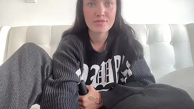 mariemelissah online show from December 1, 8:41 am