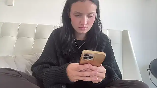 mariemelissah online show from December 17, 9:37 am