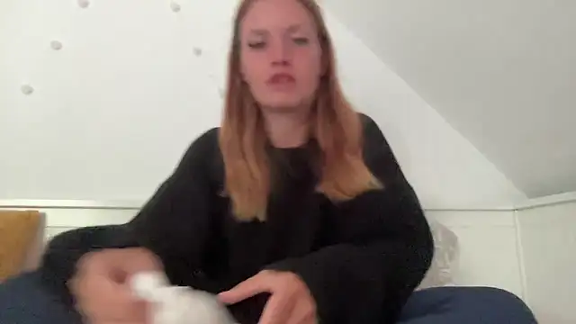Snapshot of mariemelissah chatting on June 12, 1:21 pm mariemelissah online show from June 12, 1:21 pm