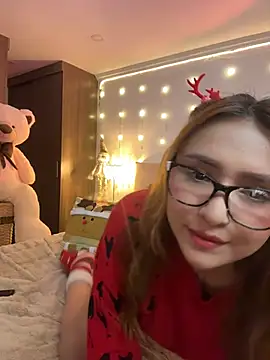 vanesaa blake online show from December 17, 3:01 am