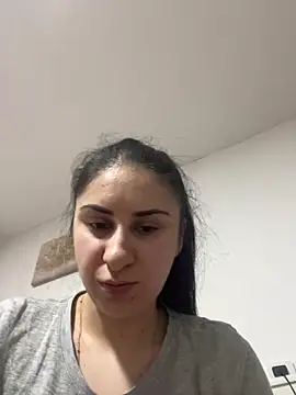 JenniferEdith online show from March 5, 9:33 pm