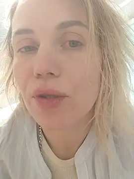 Snapshot of Linda_Gregory chatting on February 25, 5:08 am Linda Gregory online show from February 25, 5:08 am