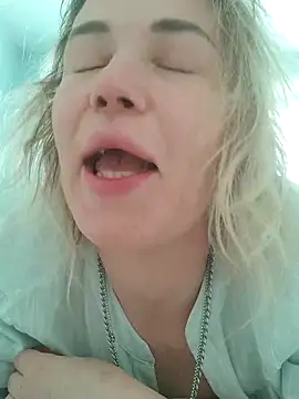 Snapshot of Linda_Gregory chatting on February 28, 7:05 am Linda Gregory online show from February 28, 7:05 am