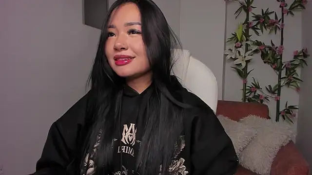 Lulu Sakura  online show from January 19, 8:39 am