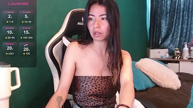 alice middlee online show from March 25, 2:01 pm